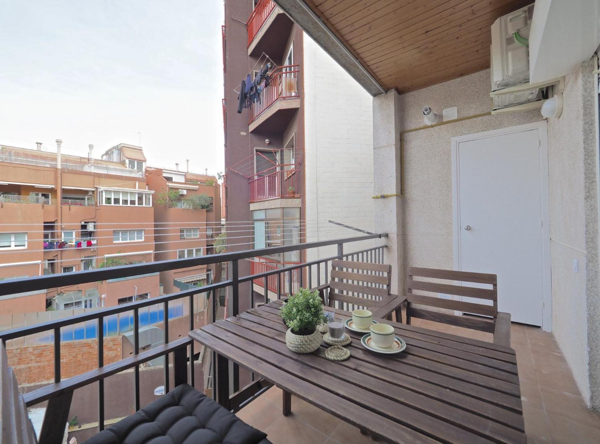 Barcelonaforrent Urban Town Suites Екстериор снимка