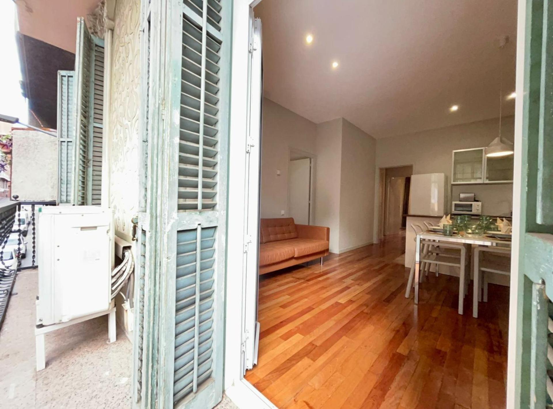 Barcelonaforrent Urban Town Suites Екстериор снимка