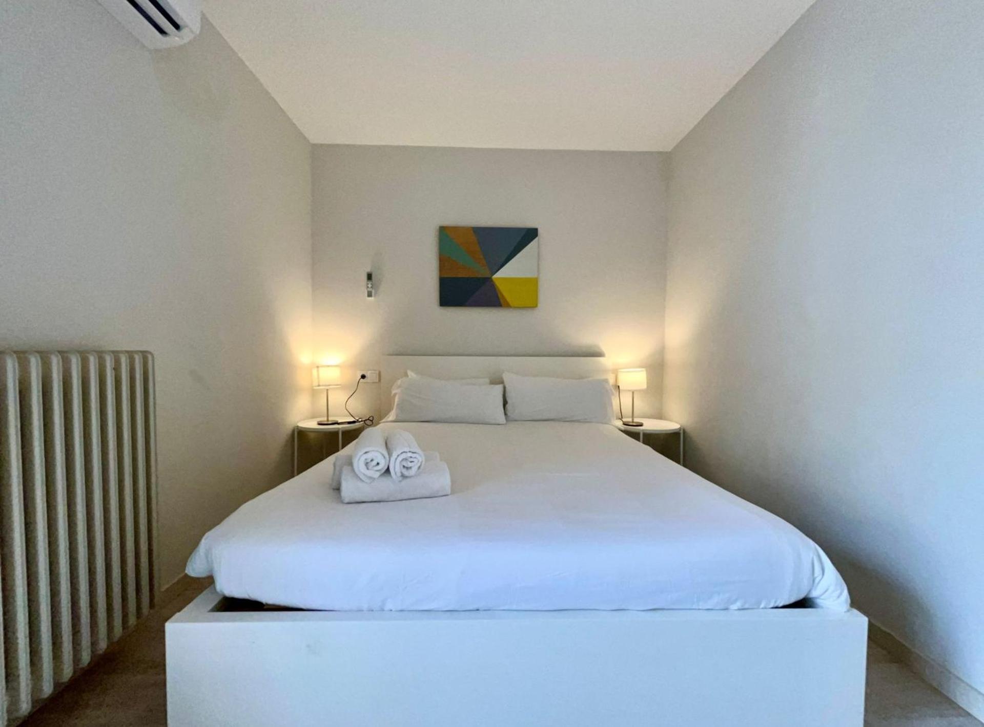 Barcelonaforrent Urban Town Suites Екстериор снимка