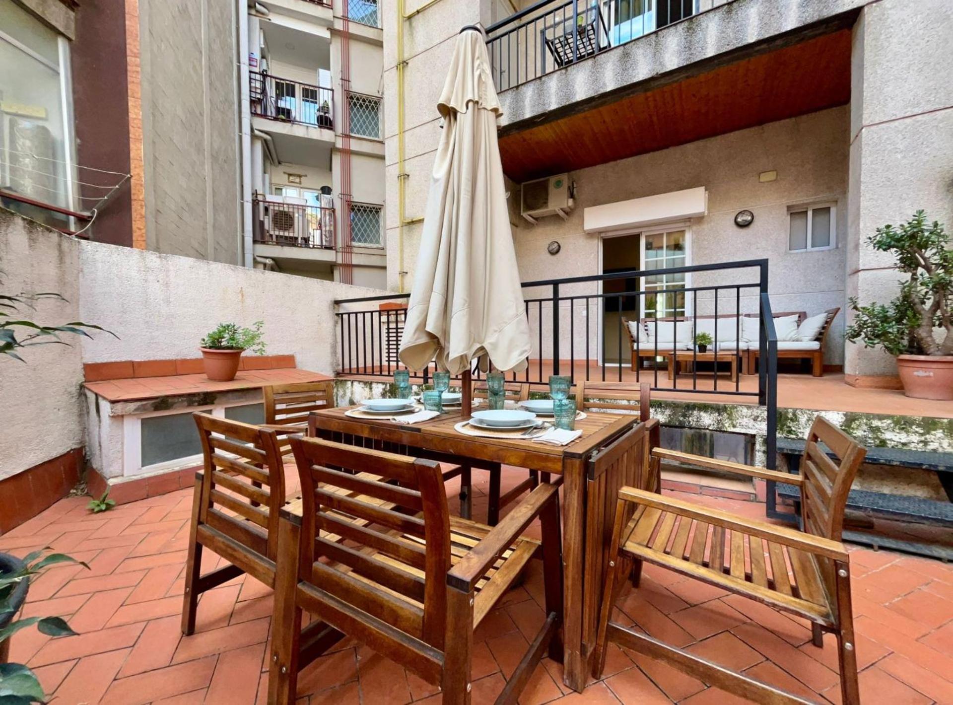 Barcelonaforrent Urban Town Suites Екстериор снимка
