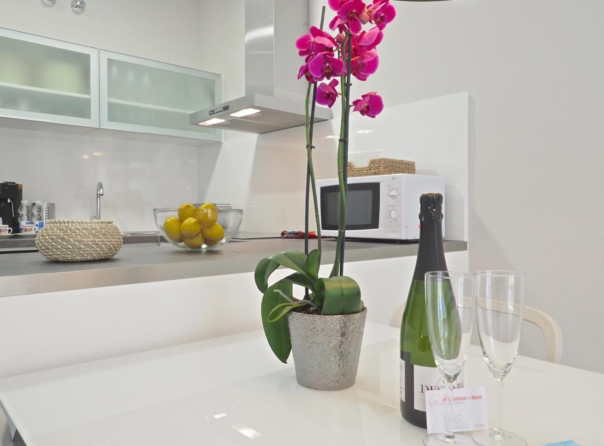 Barcelonaforrent Urban Town Suites Екстериор снимка