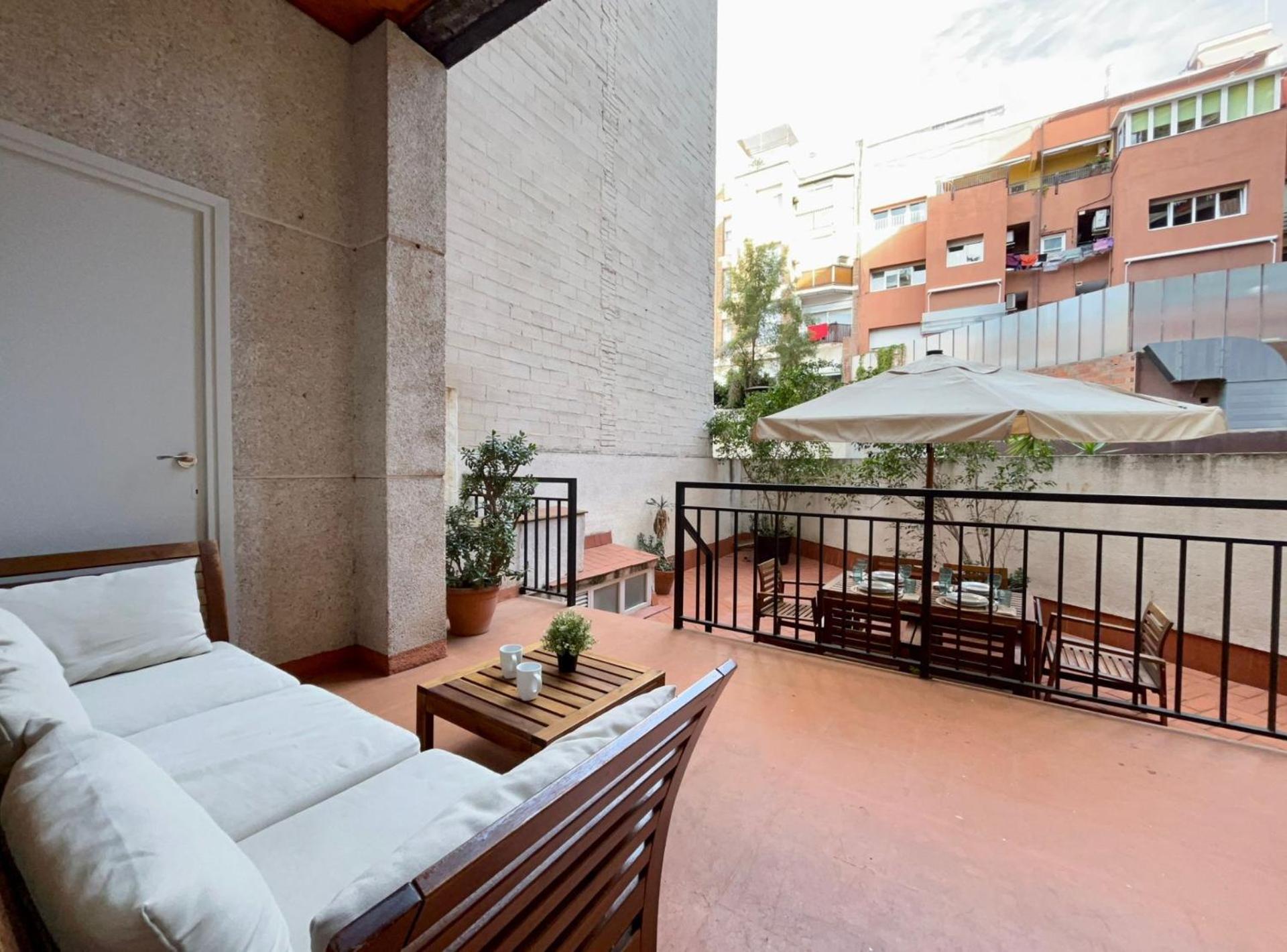 Barcelonaforrent Urban Town Suites Екстериор снимка