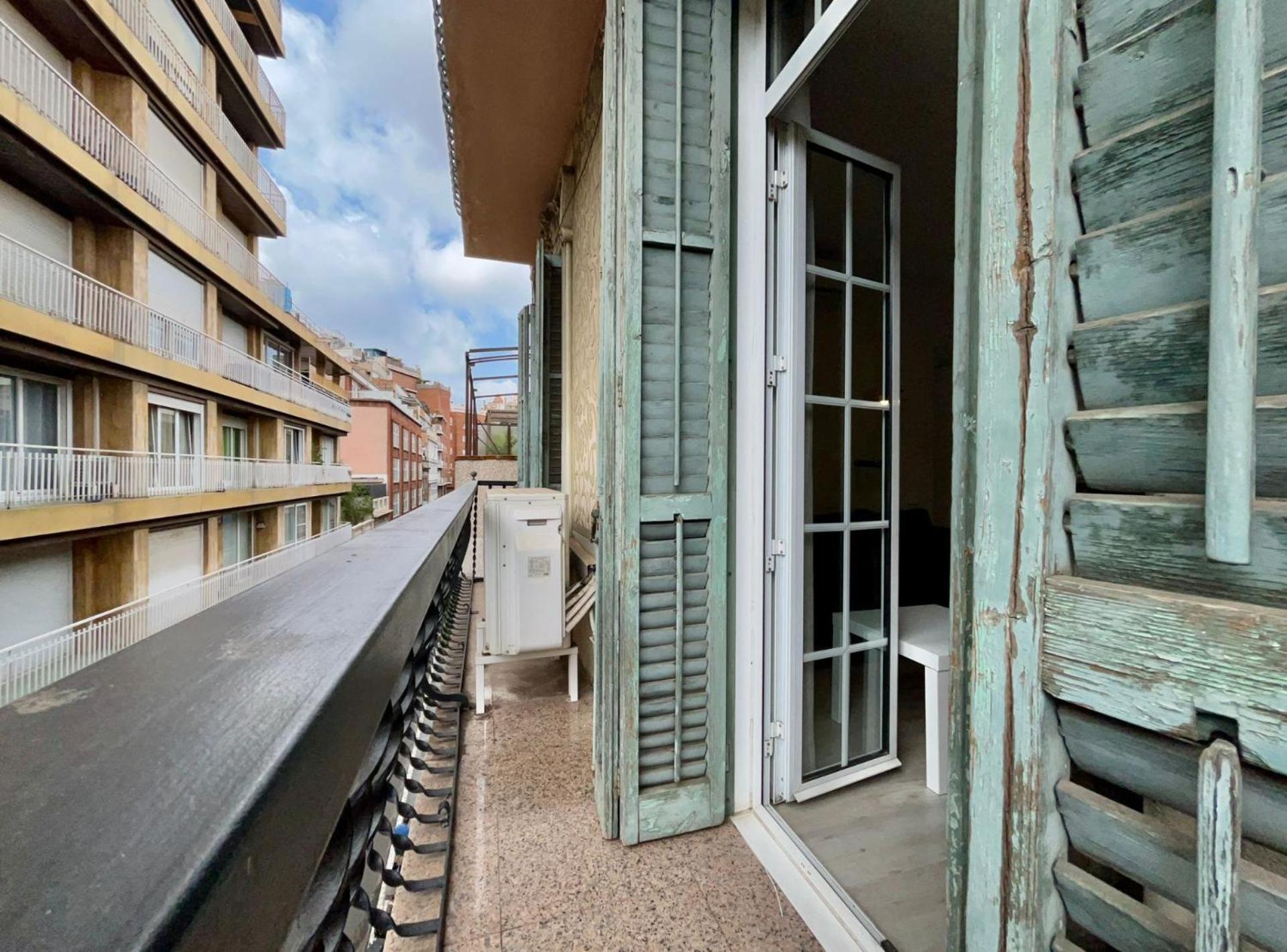 Barcelonaforrent Urban Town Suites Екстериор снимка